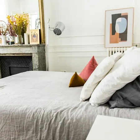 Splendid Close To The Monceau Park *